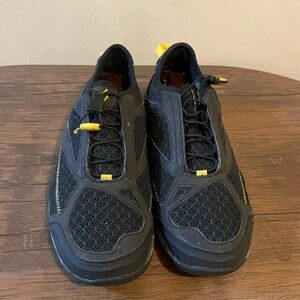 Olukai Eleu trainers Men's Black and Yellow 10 Shoes